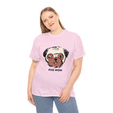 Pug: Pug Mom T-Shirt