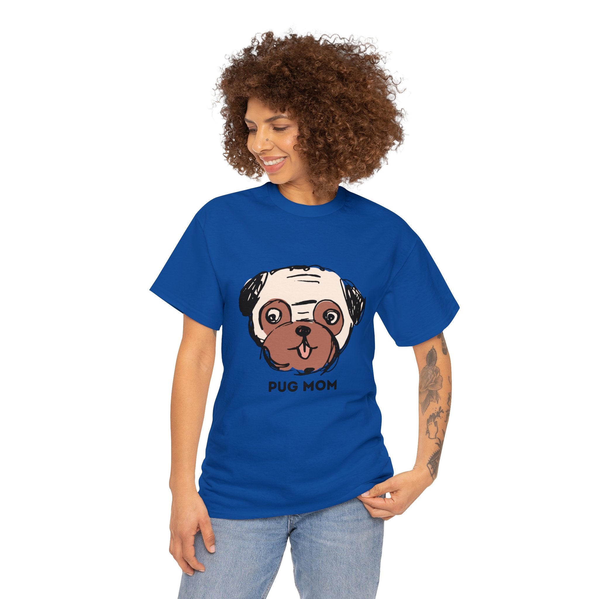 Pug: Pug Mom T-Shirt