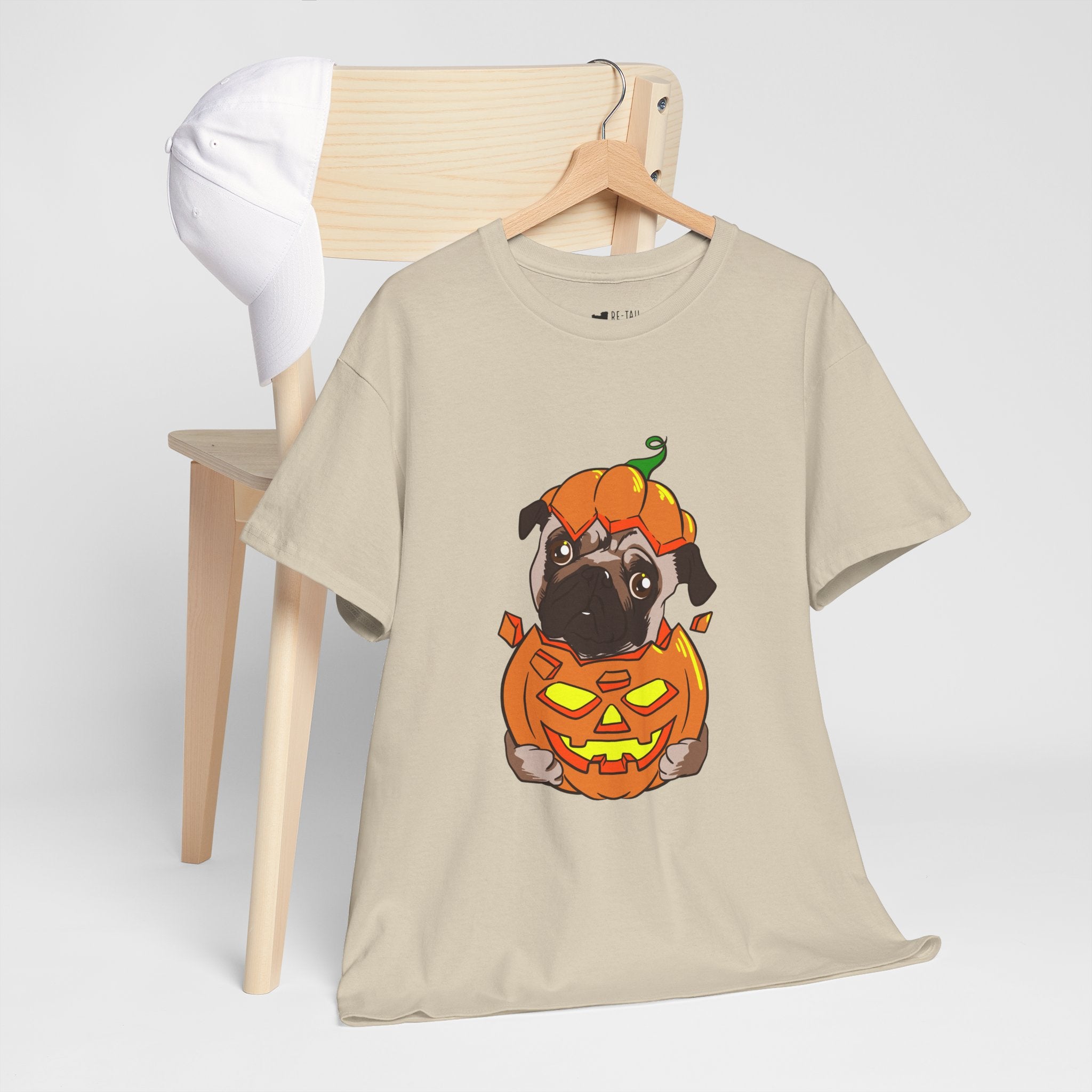 Halloween T-Shirt: Pug in a Pumpkin