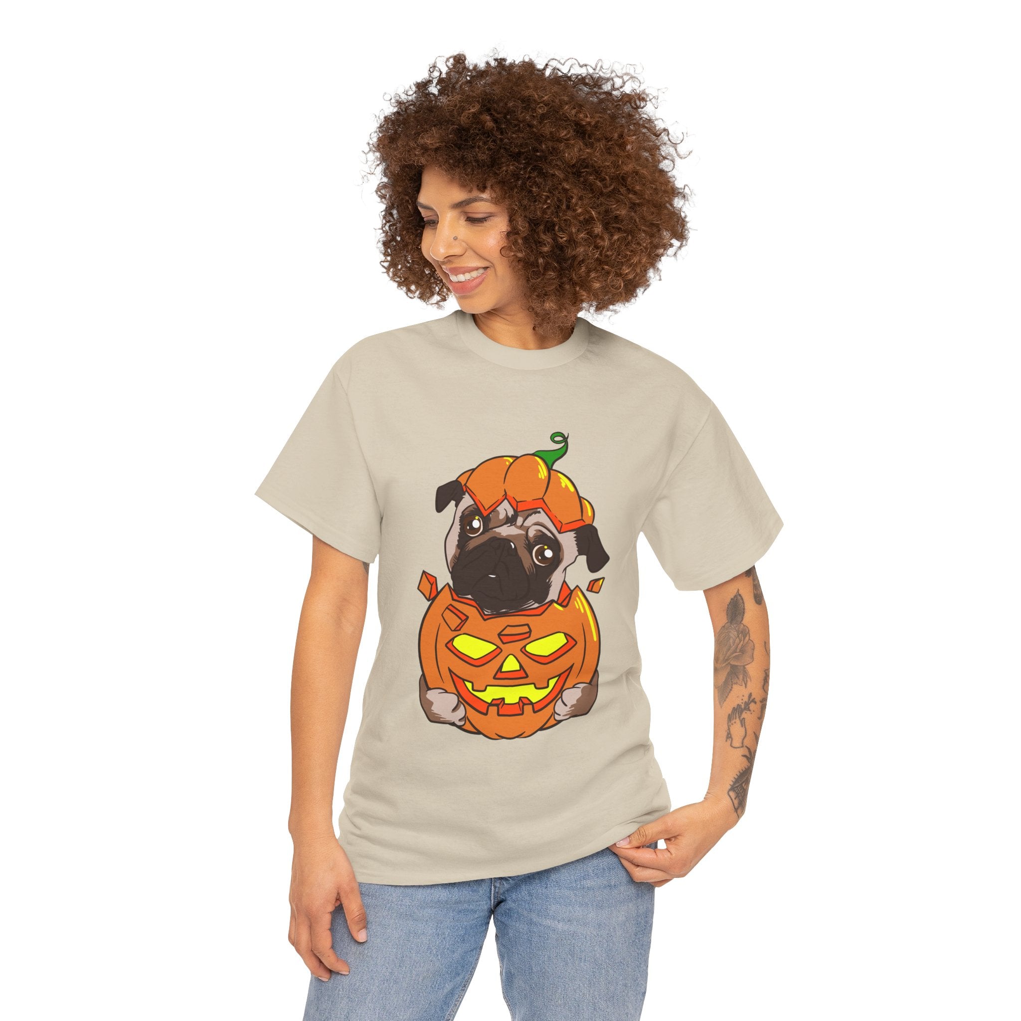 Halloween T-Shirt: Pug in a Pumpkin