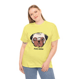 Pug: Pug Mom T-Shirt