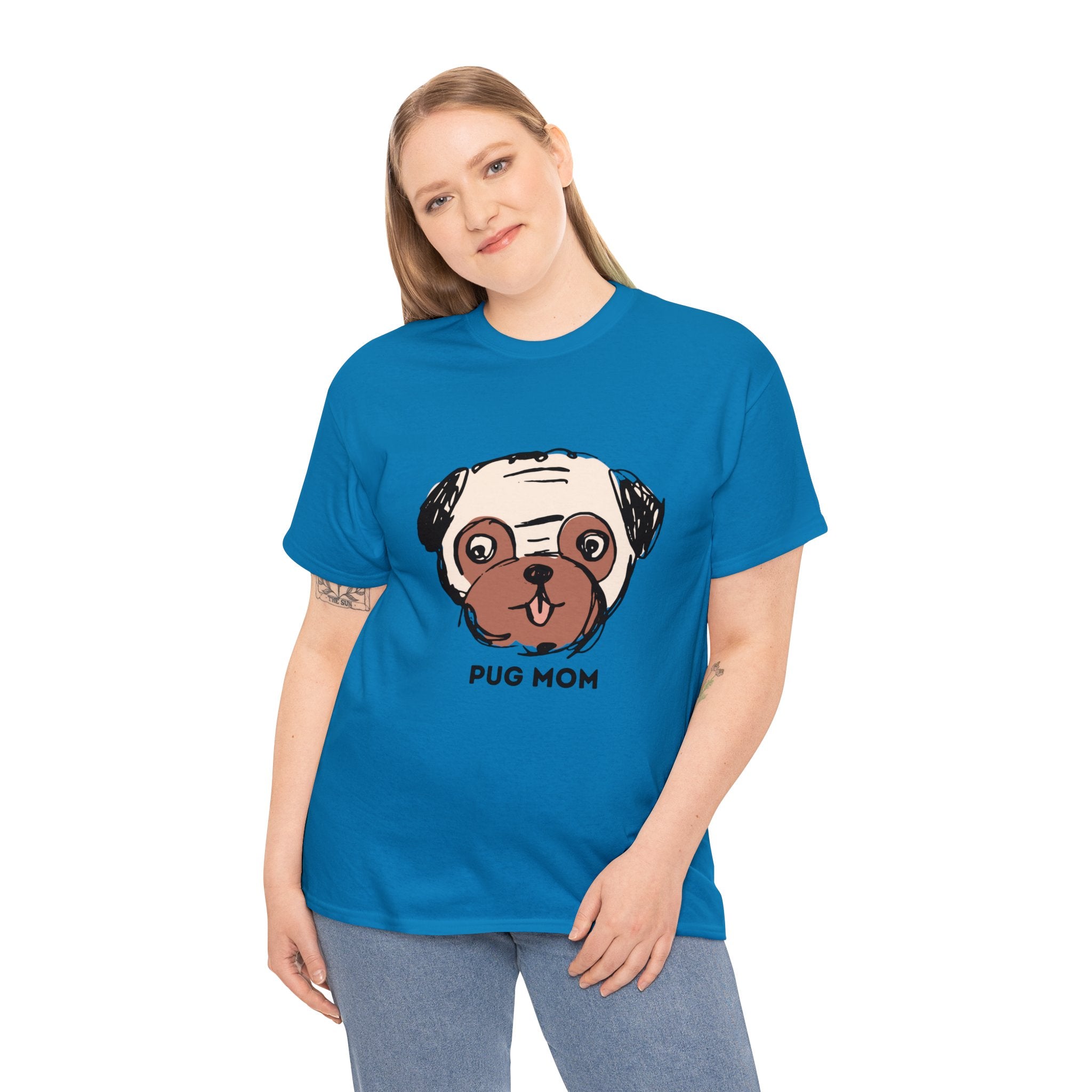 Pug: Pug Mom T-Shirt
