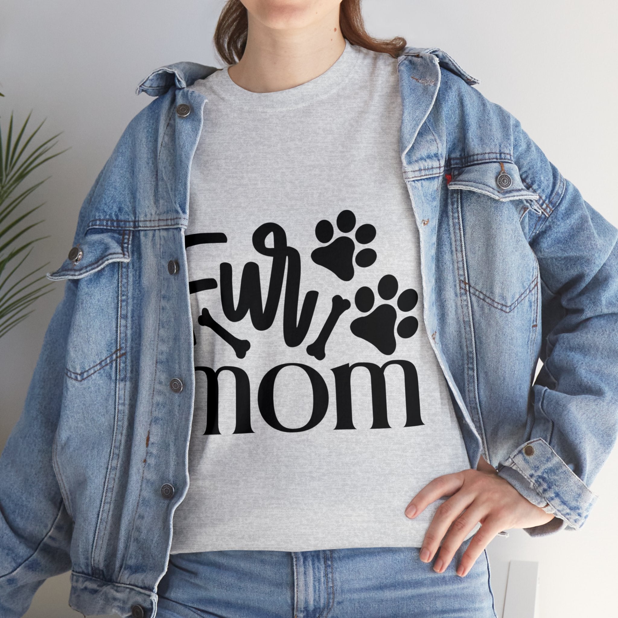 Pet Inspired T-Shirt: Fur Mom